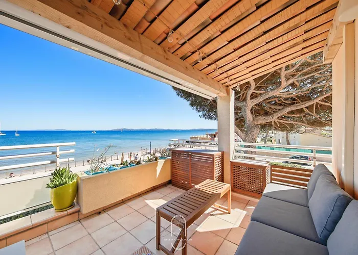 Bona T2 /pk/wifi Pieds Dans L'eau * Hyères